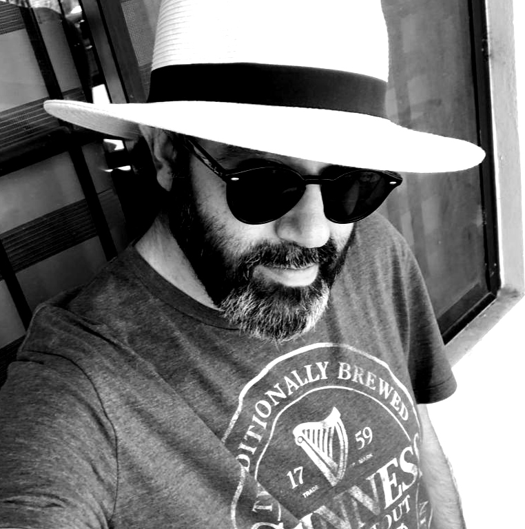 León Rico | Escritor 